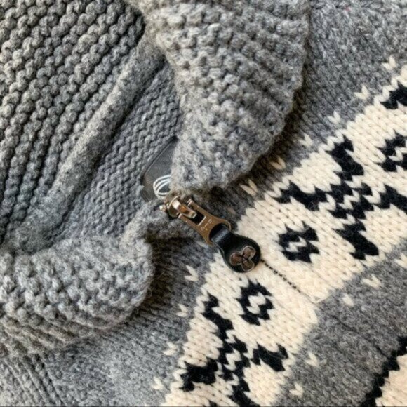 TNA Aritzia Sea To Sky Cardigan Sweater wool zip up Cowichan knit Fair isle S - Picture 11 of 16